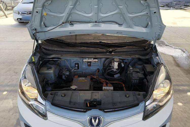 Used CHANGAN Benni E-Star 2021 National Edition Xin Yue Version (Fast-Charging Edition) Lithium Iron Phosphate (31.95 kWh) Engine Bay