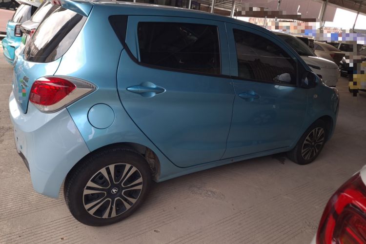 Used CHANGAN Benni E-Star 2021 National Edition Xin Yue Version (Fast-Charging Edition) Lithium Iron Phosphate (31.95 kWh) Exterior 2
