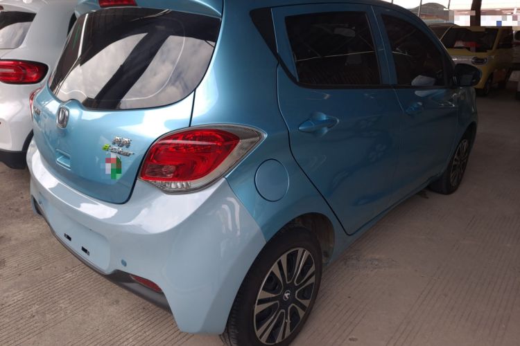 Used CHANGAN Benni E-Star 2021 National Edition Xin Yue Version (Fast-Charging Edition) Lithium Iron Phosphate (31.95 kWh) Exterior 3