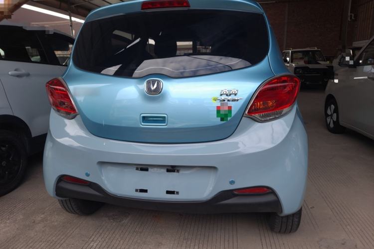 Used CHANGAN Benni E-Star 2021 National Edition Xin Yue Version (Fast-Charging Edition) Lithium Iron Phosphate (31.95 kWh) Exterior 4