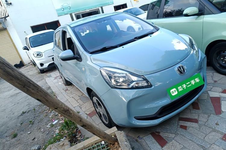 Used CHANGAN Benni E-Star 2021 National Edition Xin Yue Version Lithium Iron Phosphate (31.86 kWh) Front Right 45 Deg
