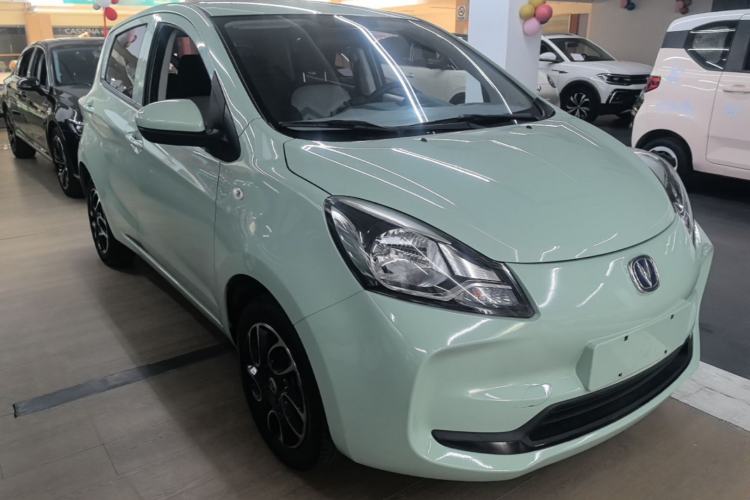 Used CHANGAN Benni E-Star 2021 National Edition Colorful Version Lithium Iron Phosphate (31.86 kWh) Front Right 45 Deg
