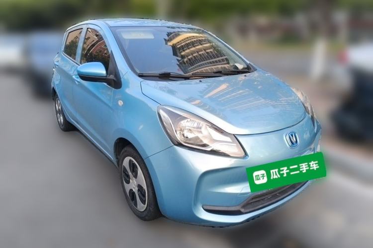Used CHANGAN Benni E-Star 2021 National Edition Xin Yue Version (Fast-Charging Edition) Lithium Iron Phosphate (31.95 kWh) Front Right 45 Deg