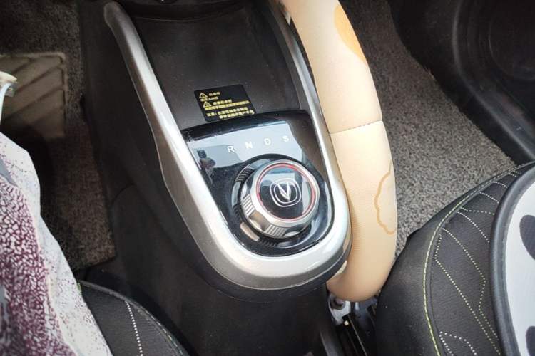 Used CHANGAN Benni E-Star 2021 National Edition Xin Yue Version (Fast-Charging Edition) Lithium Iron Phosphate (31.95 kWh) Gear Lever