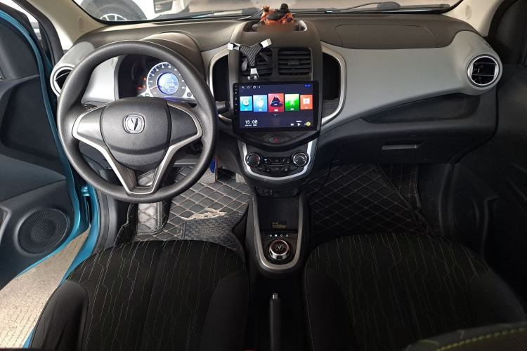 Used CHANGAN Benni E-Star 2021 National Edition Xin Yue Version (Fast-Charging Edition) Lithium Iron Phosphate (31.95 kWh) Interior 3
