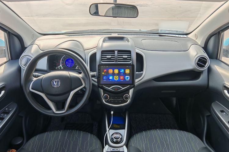 Used CHANGAN Benni E-Star  Interior 4
