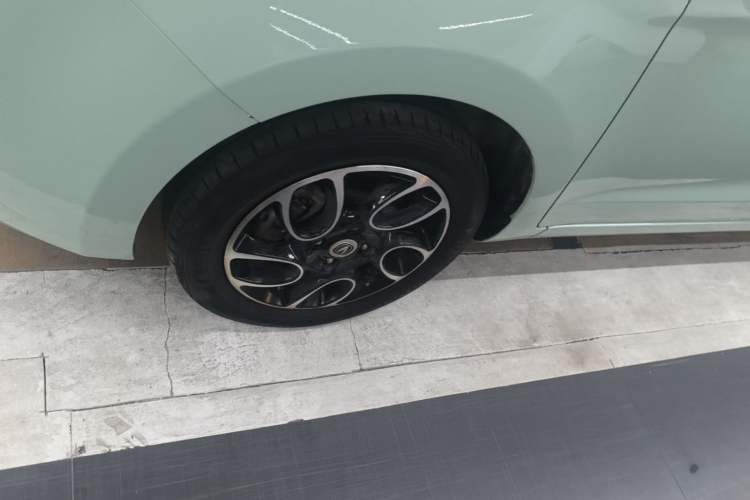 Used CHANGAN Benni E-Star 2021 National Edition Colorful Version Lithium Iron Phosphate (31.86 kWh) Left Front Wheel Hub
