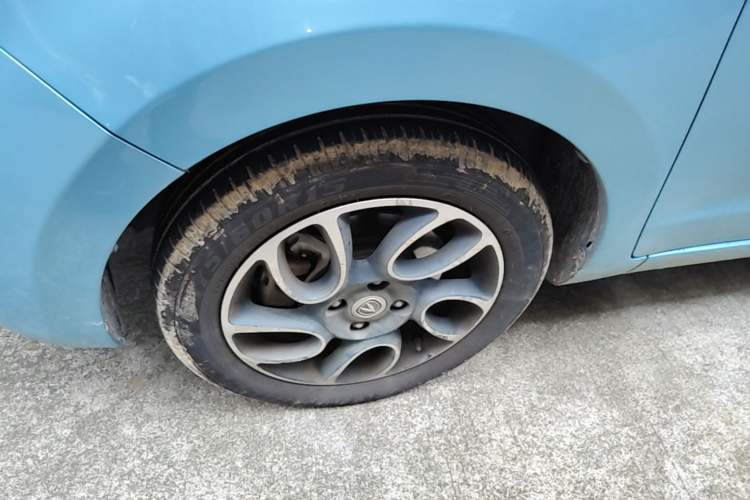 Used CHANGAN Benni E-Star 2021 National Edition Xinyue Version (Fast-Charging Edition) Lithium NMC Left Front Wheel Hub