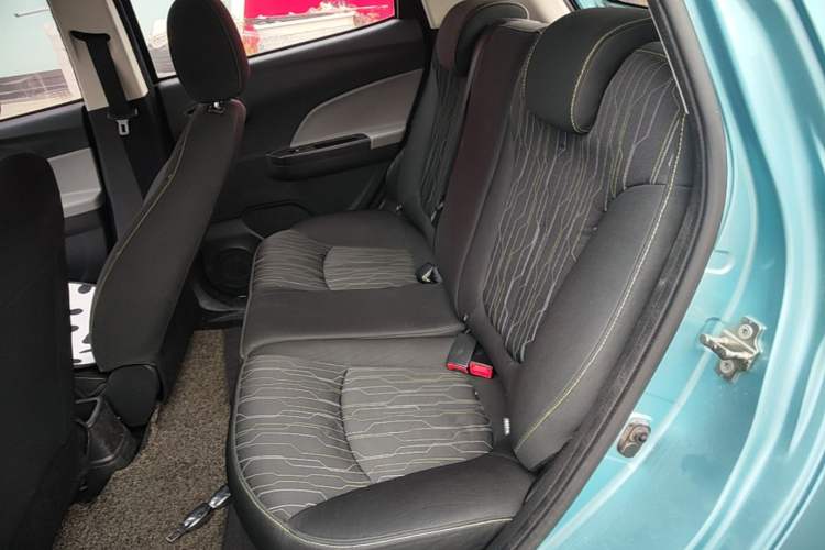 Used CHANGAN Benni E-Star 2021 National Edition Xin Yue Version (Fast-Charging Edition) Lithium Iron Phosphate (31.95 kWh) Left Rear Seat