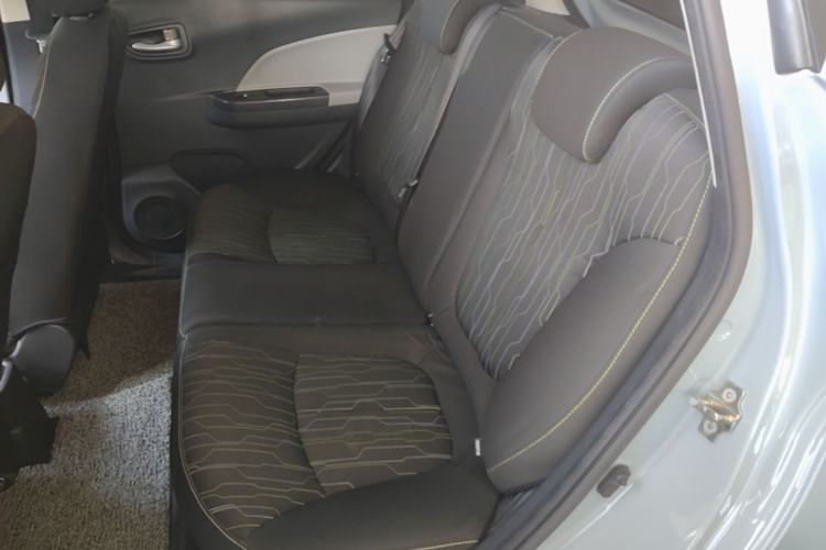 Used CHANGAN Benni E-Star 2021 National Edition Xin Yue Version Lithium Iron Phosphate (31.95 kWh) Left Rear Seat