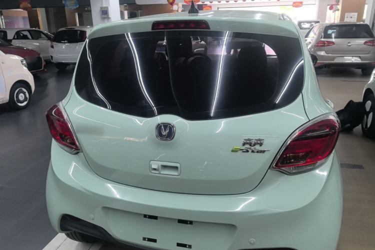Used CHANGAN Benni E-Star 2021 National Edition Colorful Version Lithium Iron Phosphate (31.86 kWh) Rear