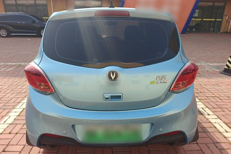 Used CHANGAN Benni E-Star 2021 National Edition Xin Yue Version Lithium Iron Phosphate (31.95 kWh) Rear