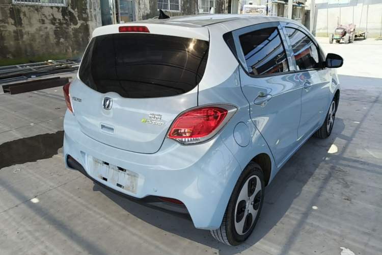 Used CHANGAN Benni E-Star 2021 National Edition Xin Yue Version (Fast-Charging Edition) Lithium Iron Phosphate (31.95 kWh) Rear Right 45 Deg