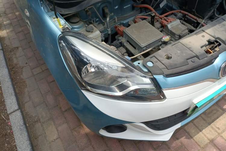 Used CHANGAN Benni E-Star 2021 National Edition Xin Yue Version Lithium Iron Phosphate (31.18 kWh) Right Front Headlight