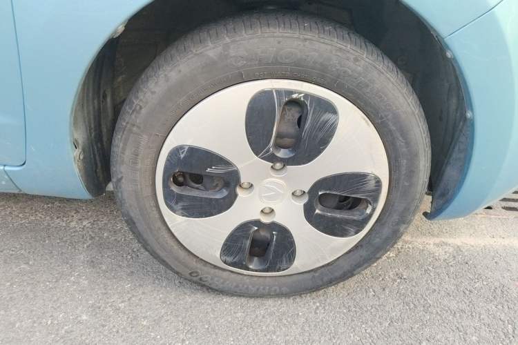 Used CHANGAN Benni E-Star 2021 National Edition Xin Yue Version (Fast-Charging Edition) Lithium Iron Phosphate (31.95 kWh) Right Front Wheel Hub