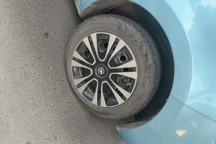 Used CHANGAN Benni E-Star 2021 National Edition Xin Yue Version Lithium Iron Phosphate (31.18 kWh) Right Front Wheel Hub