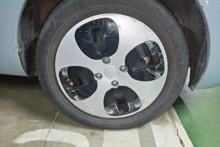 Used CHANGAN Benni E-Star 2021 National Edition Xin Yue Version Lithium Iron Phosphate (31.86 kWh) Right Front Wheel Hub