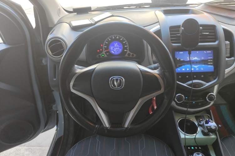 Used CHANGAN Benni E-Star 2021 National Edition Xinyi Version (Fast-Charging Edition) Lithium Iron Phosphate (31.18 kWh) Steering Wheel
