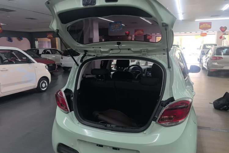 Used CHANGAN Benni E-Star 2021 National Edition Colorful Version Lithium Iron Phosphate (31.86 kWh) Trunk