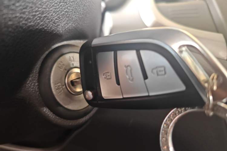 Used CHANGAN Benni E-Star 2021 National Edition Xin Yue Version Lithium Iron Phosphate (31.86 kWh) Vehicle Key