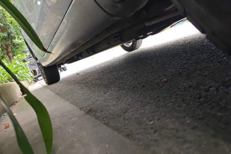 Used CHANGAN Benni E-Star 2021 National Edition Colorful Version Lithium Iron Phosphate (31.95 kWh) Chassis Front Right