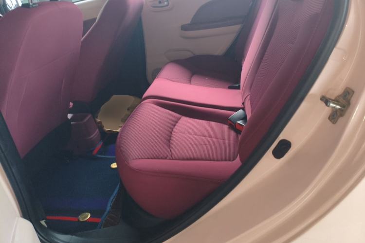 Used CHANGAN Benni E-Star 2021 National Edition Colorful Version Lithium Iron Phosphate (31.86 kWh) Left Rear Seat