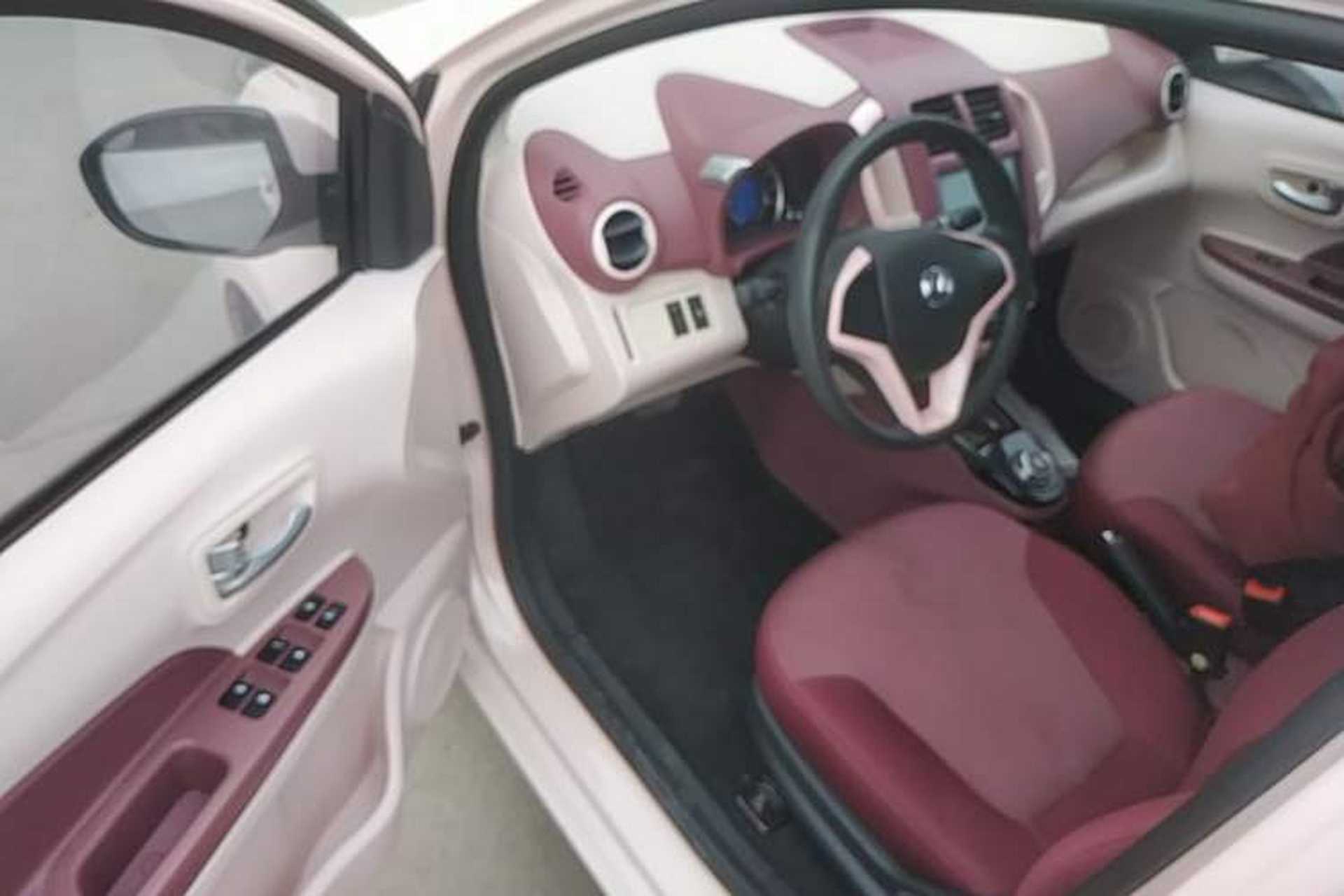Used CHANGAN Benni E-Star 2021 National Edition Colorful Version Lithium Iron Phosphate (31.86 kWh) Driver Seat