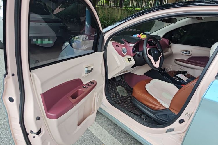 Used CHANGAN Benni E-Star 2021 National Edition Colorful Version Lithium Iron Phosphate (31.95 kWh) Driver Seat