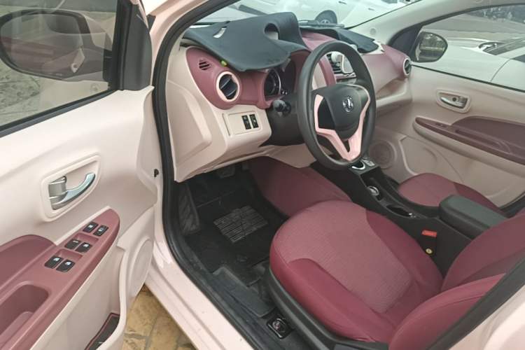 Used CHANGAN Benni E-Star 2021 National Edition Colorful Version Lithium Iron Phosphate (31.86 kWh) Driver Seat