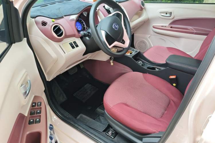 Used CHANGAN Benni E-Star 2021 National Edition Colorful Version Lithium Iron Phosphate (31.86 kWh) Driver Seat