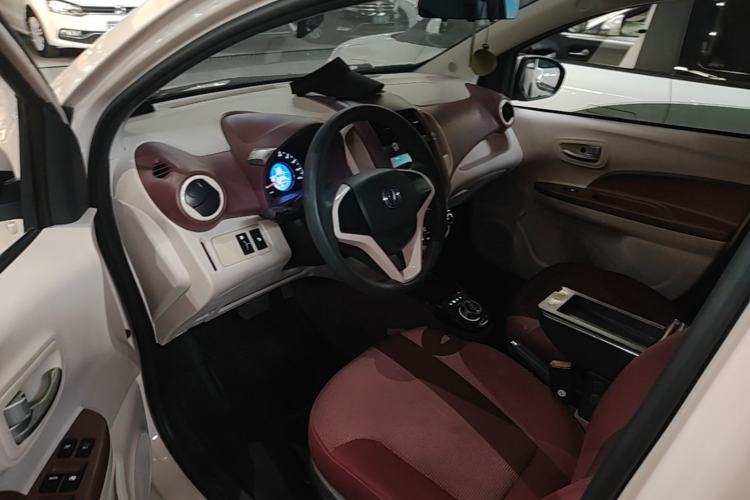 Used CHANGAN Benni E-Star 2021 National Edition Colorful Version Lithium Iron Phosphate (31.86 kWh) Driver Seat