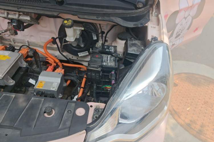 Used CHANGAN Benni E-Star 2021 National Edition Xinyi Edition Lithium Iron Phosphate (31.95 kWh) Engine Bay Left