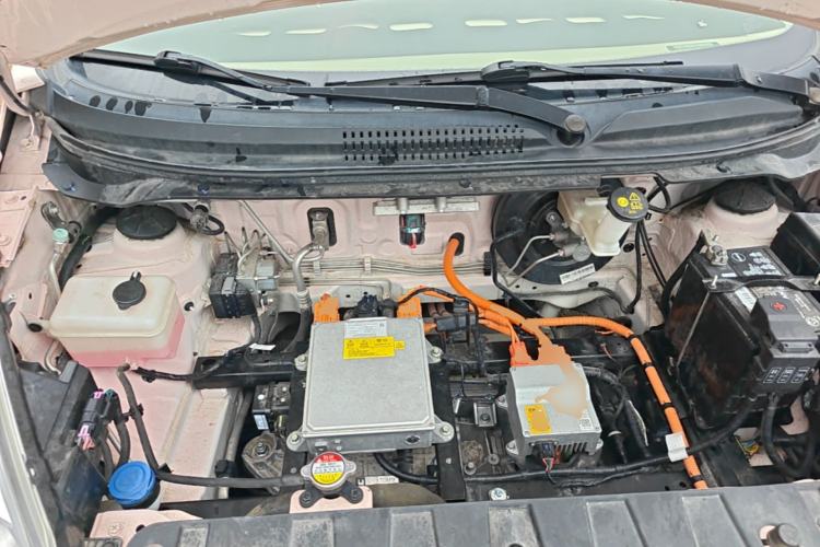 Used CHANGAN Benni E-Star 2021 National Edition Xinyi Edition Lithium Iron Phosphate (31.95 kWh) Engine Bay