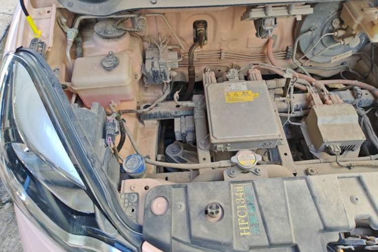 Used CHANGAN Benni E-Star 2021 National Edition Colorful Version Lithium Iron Phosphate (31.95 kWh) Engine Bay Right
