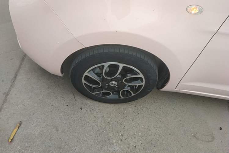 Used CHANGAN Benni E-Star 2021 National Edition Colorful Version Lithium Iron Phosphate (31.86 kWh) Exterior 4