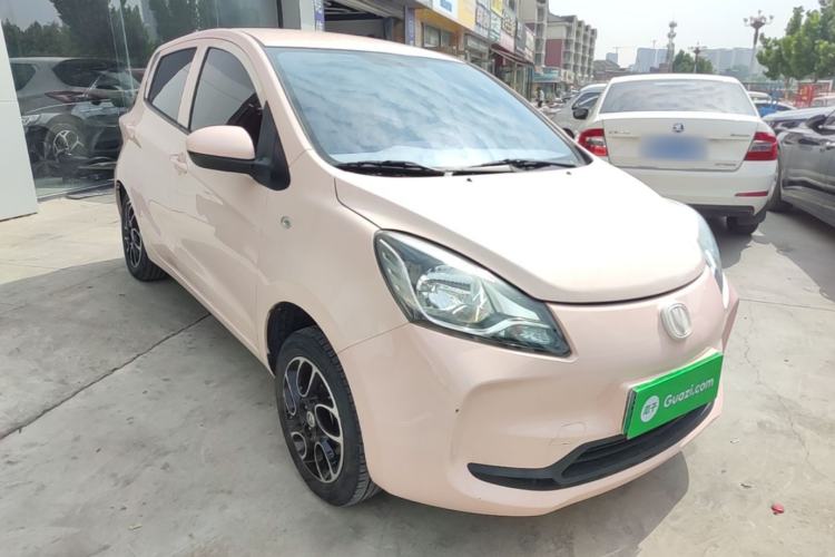 Used CHANGAN Benni E-Star 2021 National Edition Colorful Version Lithium Iron Phosphate (31.86 kWh) Front Right 45 Deg