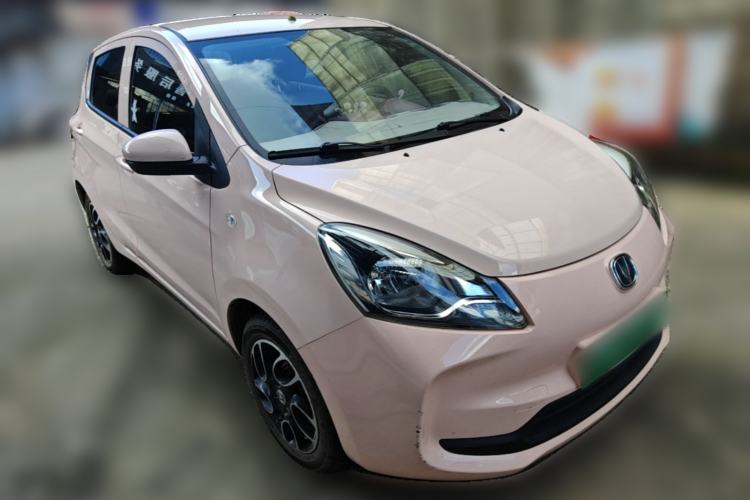 Used CHANGAN Benni E-Star 2021 National Edition Colorful Version Lithium Iron Phosphate (31.95 kWh) Front Right 45 Deg