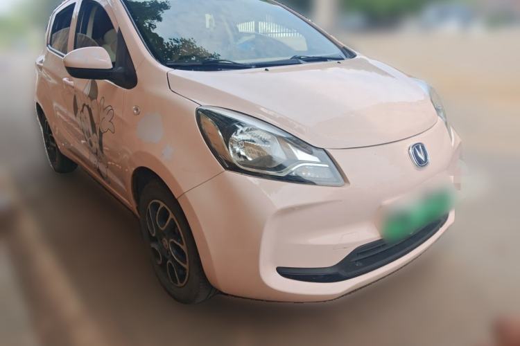 Used CHANGAN Benni E-Star 2021 National Edition Xinyi Edition Lithium Iron Phosphate (31.95 kWh) Front Right 45 Deg