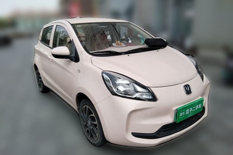 Used CHANGAN Benni E-Star 2021 National Edition Colorful Version Lithium Iron Phosphate (31.86 kWh) Front Right 45 Deg