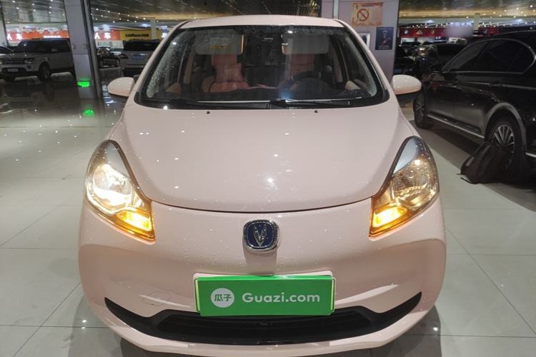 Used CHANGAN Benni E-Star 2021 National Edition Colorful Version Lithium Iron Phosphate (31.86 kWh) Front