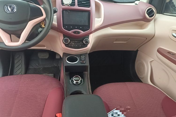 Used CHANGAN Benni E-Star 2021 National Edition Colorful Version Lithium Iron Phosphate (31.86 kWh) Gear Lever
