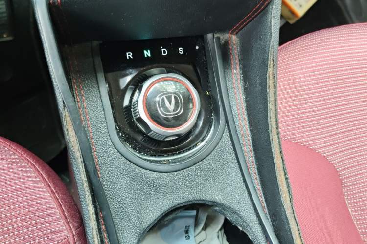 Used CHANGAN Benni E-Star 2021 National Edition Colorful Version Lithium Iron Phosphate (31.86 kWh) Gear Lever