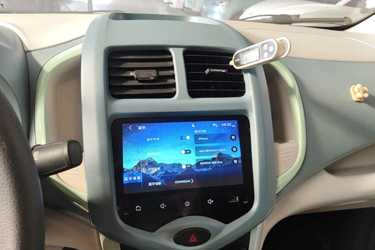 Used CHANGAN Benni E-Star 2021 National Edition Colorful Version Lithium Iron Phosphate (31.86 kWh) Audio And AC Panel