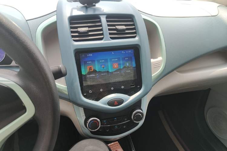 Used CHANGAN Benni E-Star 2021 National Edition Xinyi Edition Lithium-Ion Battery Audio And AC Panel