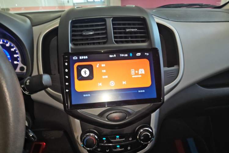 Used CHANGAN Benni E-Star 2021 National Edition Xin Yue Version Lithium Iron Phosphate (31.95 kWh) Audio And AC Panel