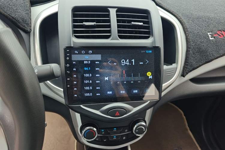 Used CHANGAN Benni E-Star 2021 National Edition Xin Yue Version Lithium Iron Phosphate (31.86 kWh) Audio And AC Panel