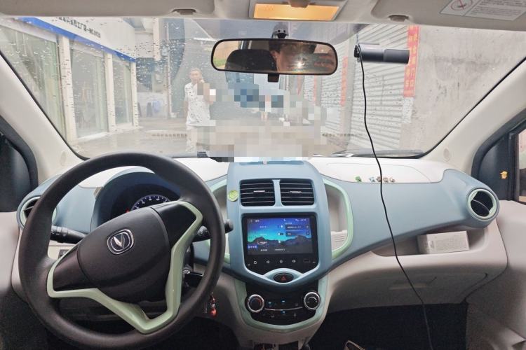 Used CHANGAN Benni E-Star 2021 National Edition Colorful Version Lithium Iron Phosphate (31.86 kWh) Center Console
