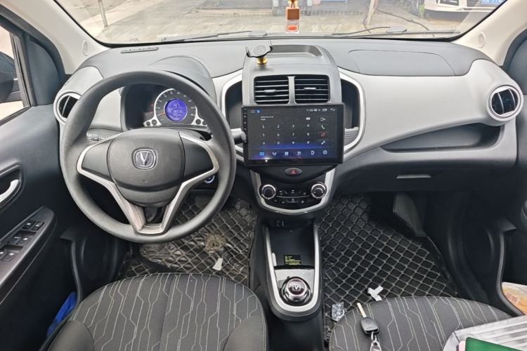 Used CHANGAN Benni E-Star 2021 National Edition Xinyi Edition (Fast-Charging Version) Lithium-NMC Center Console