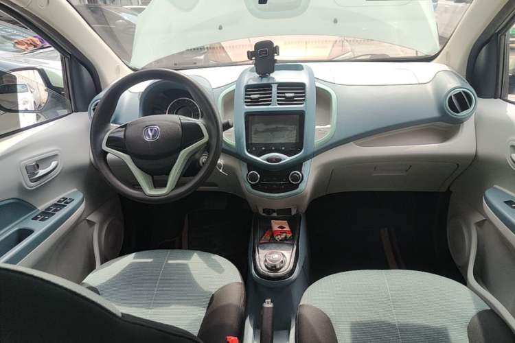 Used CHANGAN Benni E-Star 2021 National Edition Xinyi Edition Lithium-Ion Battery Center Console