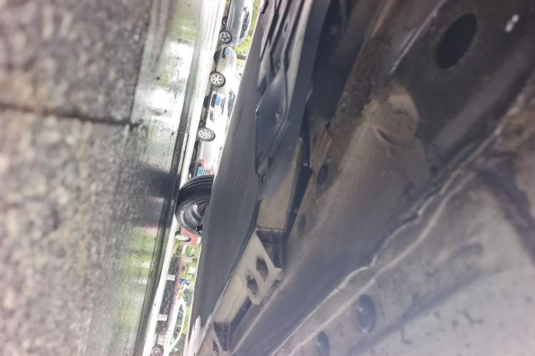 Used CHANGAN Benni E-Star 2021 National Edition Xin Yue Version Lithium-Ion Battery Chassis Front Left